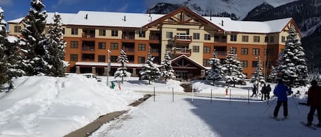 welcome to Copper Springs Lodge, home away from home, steps away from the lift