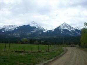 The road heading up to the house, The Twin Sisters
