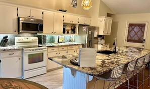 Kitchen Features
