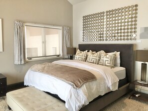 Master with new king bed, bay window, black out curtains, cable tv