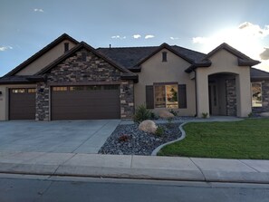 Zion/ La Verkin Vacation Home!