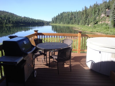 Deck overlooking private lake, hot tub, gas grill, breathtaking day or night