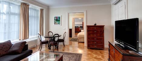 Living room with the view to the master bedroom.