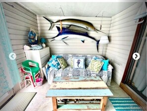 Fun Glassed in Screened Sunroom 