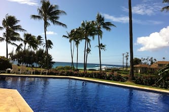 Poipu Beach Townhouse, 5 Minute Walk to Brenneke's Beach and Pool