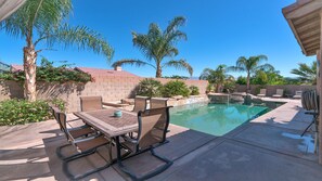 Beautiful Pool and Backyard Living Area