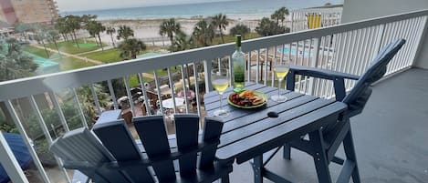 Balcony with Beach and Pool view