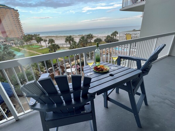 Balcony with Beach and Pool view