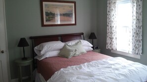 Master bedroom with queen bed