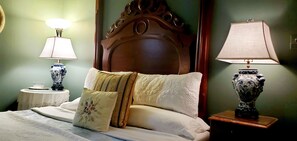 King Bedroom with Antebellum Antique Headboard with Comfortable, Modern Bed