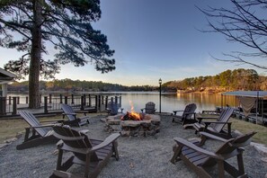 Wood burning fire pit with amazing lake views.