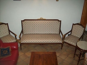 antique living room set from 1890s Palermo