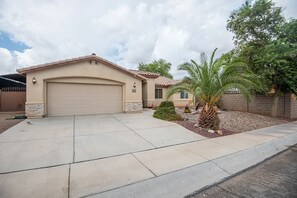 Large Driveway
