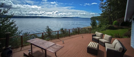 Massive deck with panoramic views of Hood Canal.