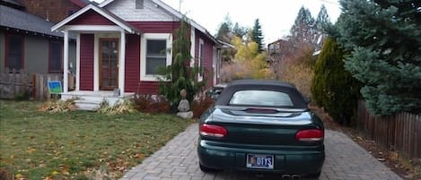 View of house from the street