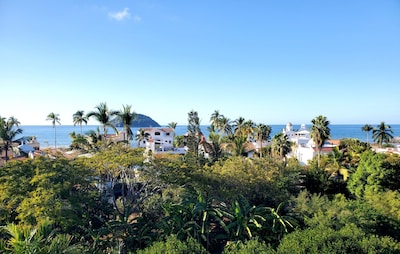 VILLA BOZENNA es un paraíso escondido en la zona residencial de Rincón de Guyabitos 