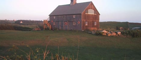 The Barn Schooner Point