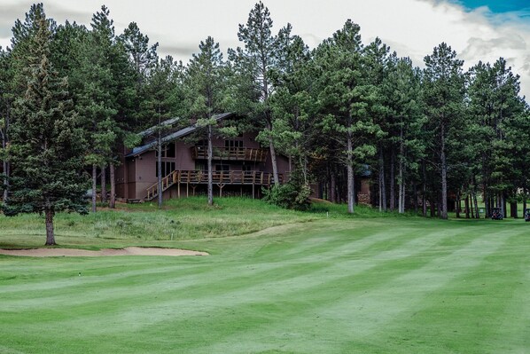 Gorgeous golf course views. 
