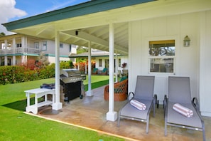 Want quiet? Relax in the shade on our1300 square feet of covered lanai
