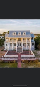 Classical gulf front and lagoon front home on Indian Lagoon Penninsula
