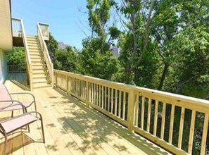 SIDE DECK 