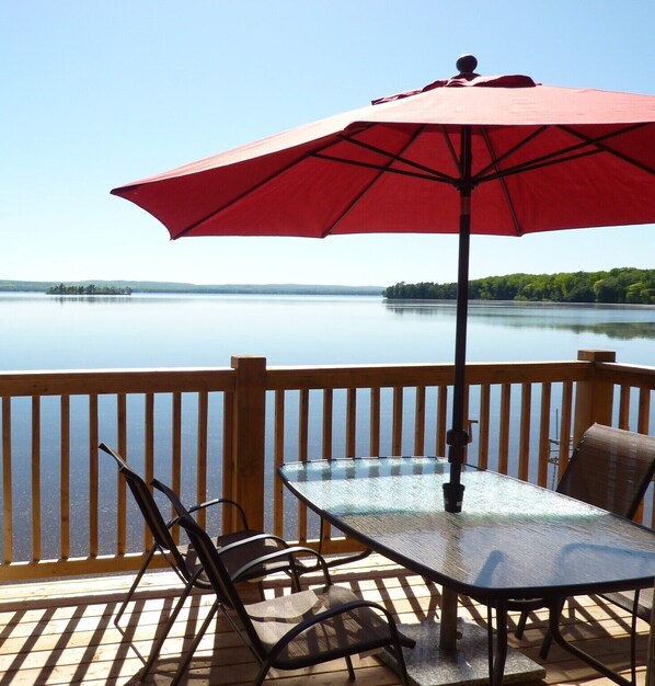 Lakeside Deck, table with 4 chairs, BBQ