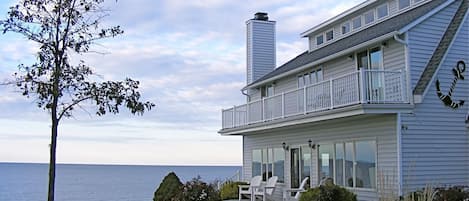 Enjoy your porch views of the Park and Lake Erie