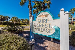 Welcome to Surf Crest