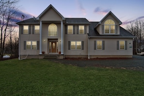 Beautiful 4,000+ square foot house with long driveway