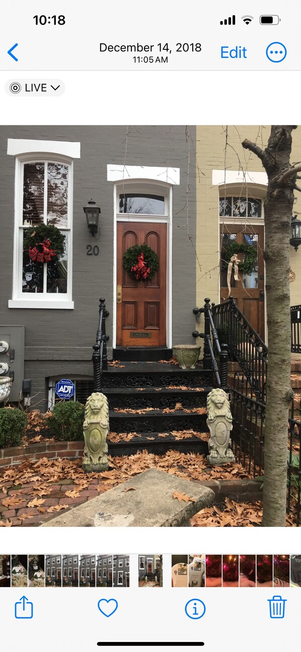 20 8th Street, SE