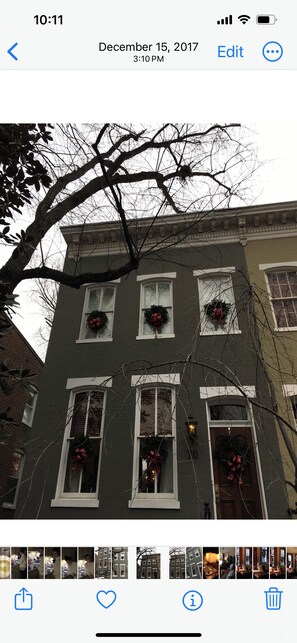 20 8th Street, SE