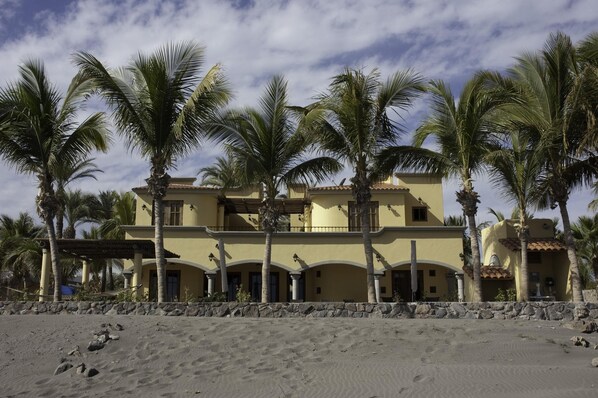 View of Casa Alegre from the water