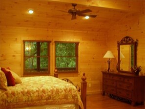 King-size four-poster, pillow-top bed, comfy and always clean, the comforter too