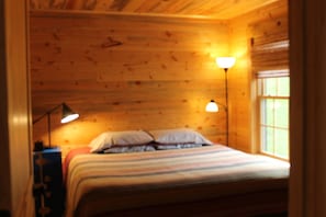 King bed, pillow top mattress
