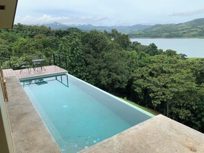 New pool August 2024 - Pura Vida