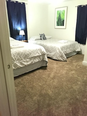 All new, fresh carpet and linens!