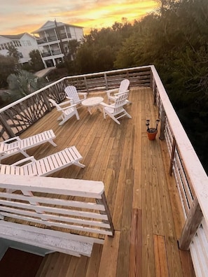 Newly refreshed upper deck with peek-a-boo views of the ocean. 