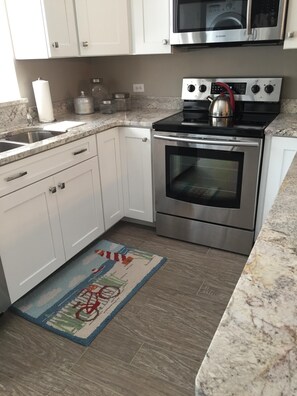 Keurig & regular coffeemaker. Fully equipped kitchen  Quiet dishwasher.