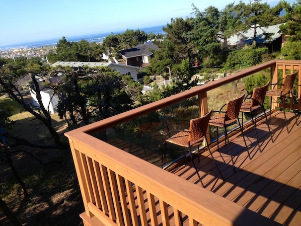 90 degree ocean view, expansive, wind protected deck