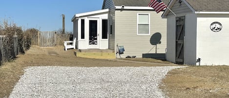 Beach Front Cottage on the Bay