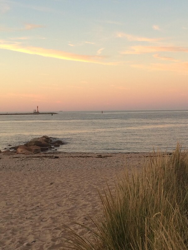 Keyes beach at sunset in the summer