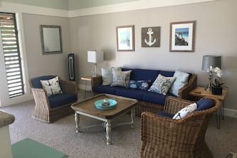 Bright beach condo #231 - Updated and steps to the beach!