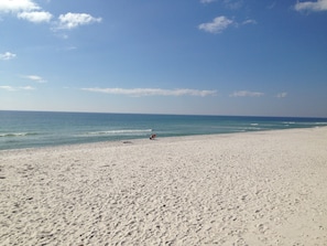 Beach... Come play in the sand and water!!!