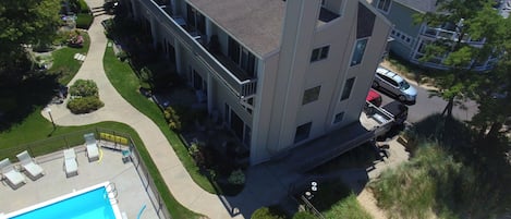 Aerial Shot of the Condo. Our unit is the all 3 stories facing Lake Michigan.