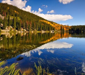 A beautiful image of fall - Kayak to Shadow Mountain from Grand Lake!