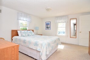 2nd Level Bedroom with Queen Bed.  Entrance to the 3rd Level Bedroom is through this room.