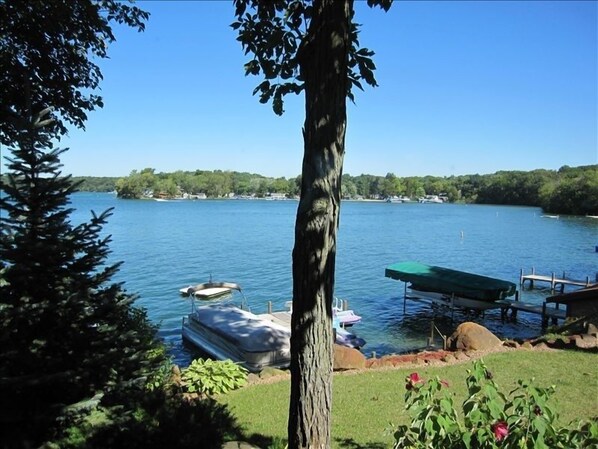 Lake View & Lake Frontage with swim area