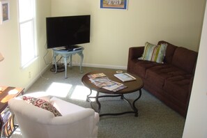 living room with Smart TV