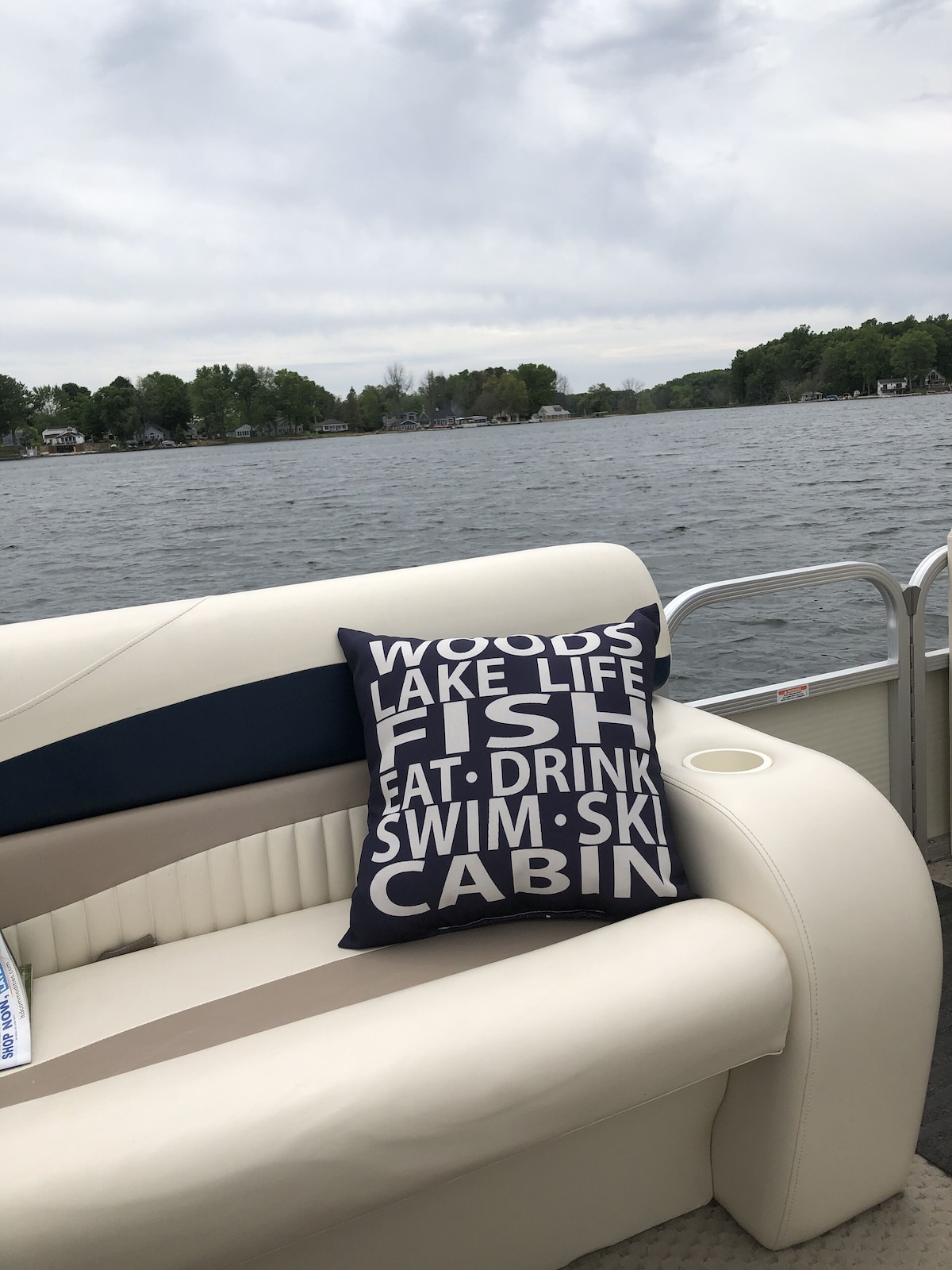 The Lakehouse Retreat – Fun for All Ages