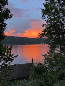 Gorgeous Skaneateles Lakefront Home 